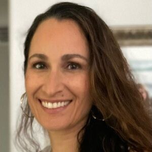 Meet your Posher, Laila